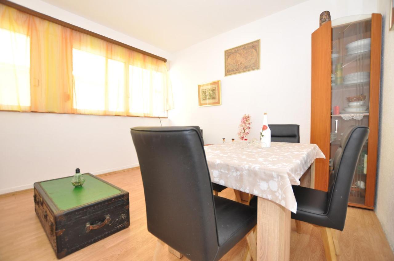 Central Apartment Marco Polo 斯普利特 外观 照片