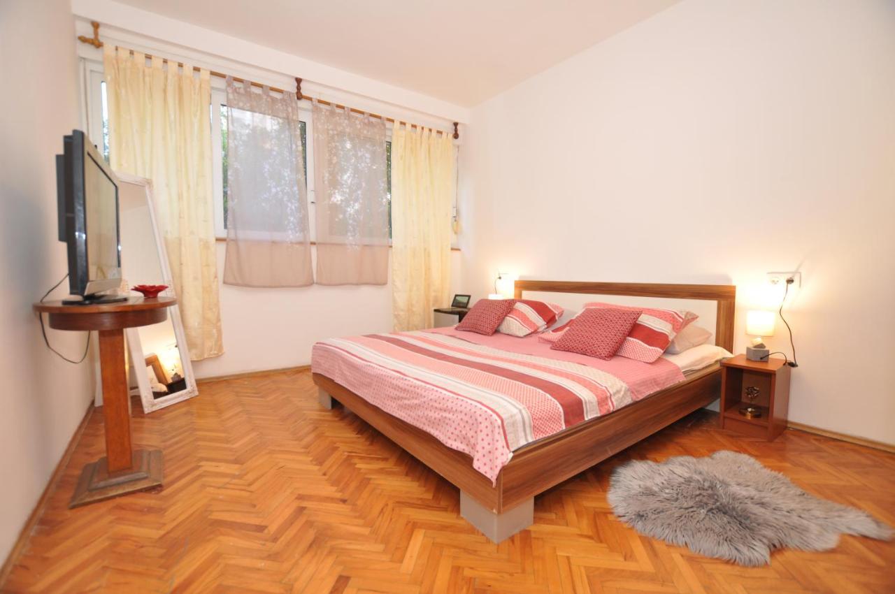Central Apartment Marco Polo 斯普利特 外观 照片